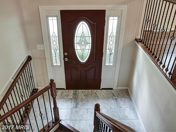 Inviting Foyer