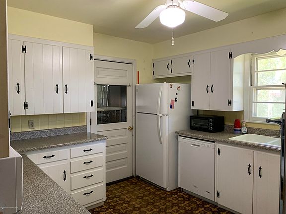 4th image of 5702 Berget Dr