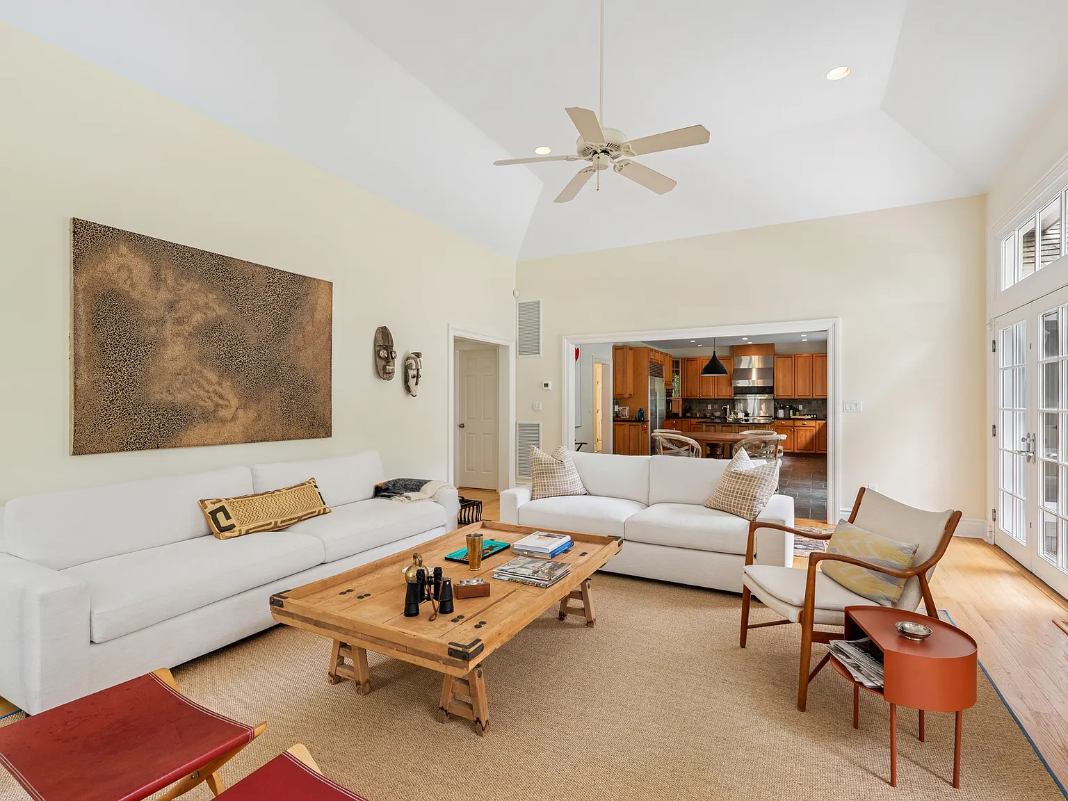 Rental Opportunity in Prime East Hampton Locale — Photo 3