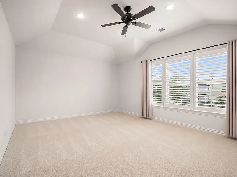 2422 Camden Creek Ln — Photo 19