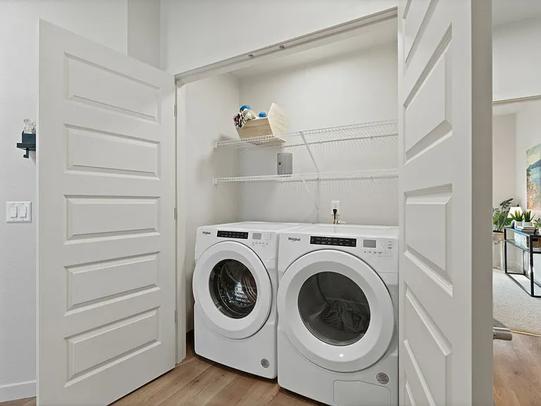 In-Unit Washer and Dryer