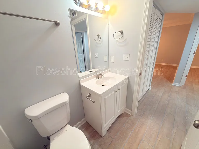 4406 S Brook St #27 — Photo 15