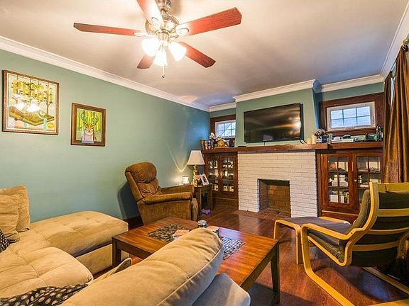 3rd image of 1338 Cranford Ave