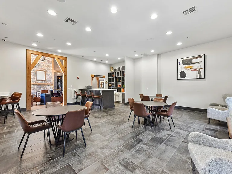 Las Brisas Apartments | Homes for rent in Round Rock, Texas