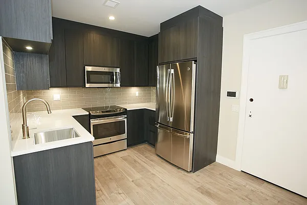 Rented by NY Space Finders Inc. | media 23