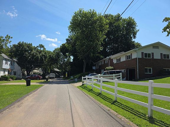 4th image of 410 Weimer Ave