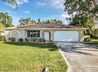 125 SW 48th Ter, Cape Coral, FL 33914