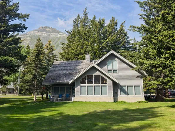 107 Mount Vw, Waterton Park, AB T0K 2M0