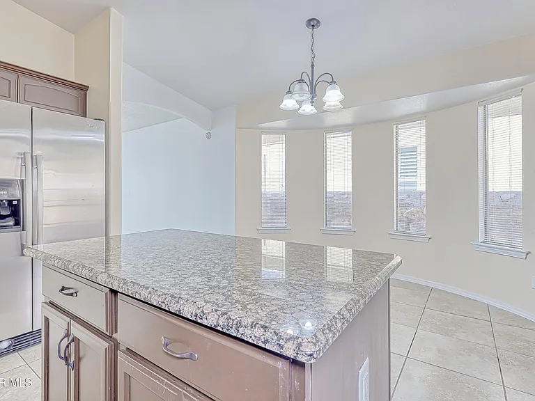 14325 Woods Point Ave — Photo 14