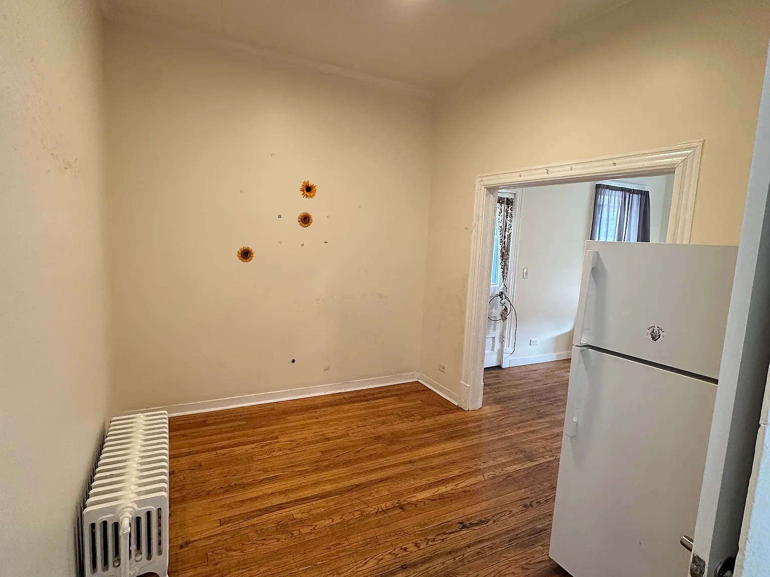Studio, 1000 sqft, $1,250 — Photo 3
