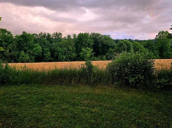 1053 Hornbrook Rd, Towanda, PA 18848