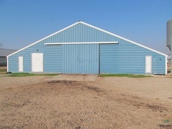 3rd image of 1703 County Road 3310