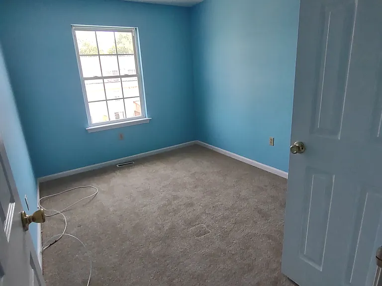 404 S Claymont St — Photo 13