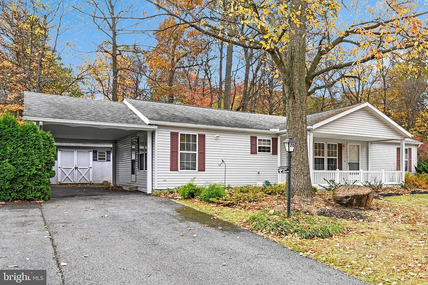 20 Aspen Dr photo 1