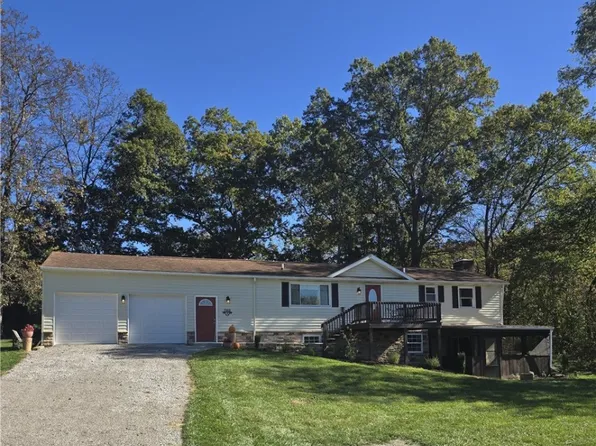 7915 East Pike, Norwich, OH 43767