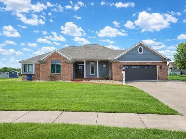 1007 Chicory Ct, Celina, OH 45822