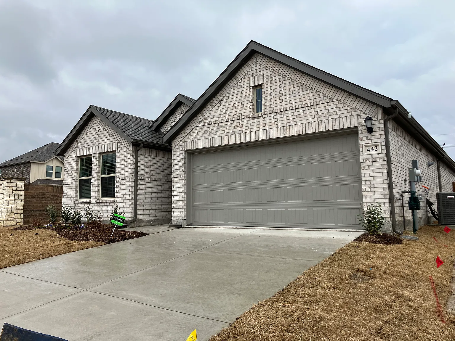 3 bed, 1850 sqft, $2,100 — Photo 3