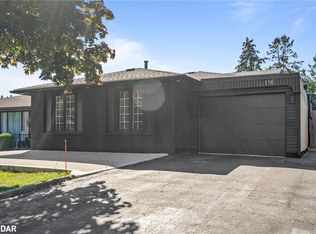 116 Boston Cres, Hamilton, ON L8T 4N2