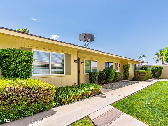 2nd image of 10909 W SANTA FE Drive