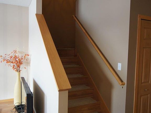 2nd image of 11322 Aberdeen Cir NE Unit C