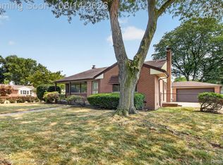 8936 Nevada St, Livonia, MI 48150