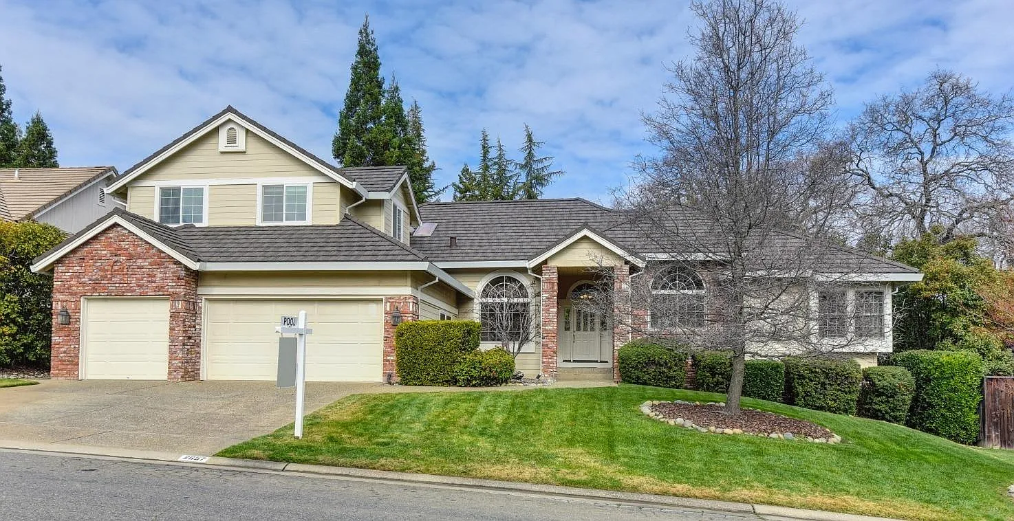 2657 Carnelian Cir photo 1