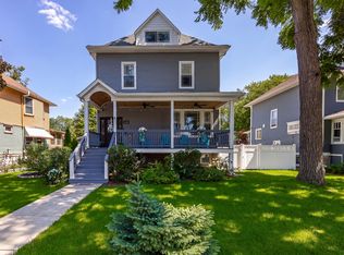 3239 Wesley Ave, Berwyn, IL 60402