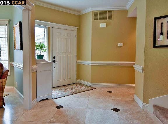 2nd image of 490 Eagle Valley Way