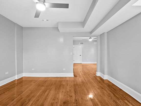 3rd image of 1429 E End Ave