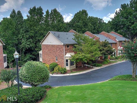 2nd image of 6455 Windsor Trace Dr