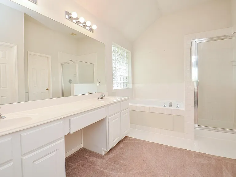 5819 Mitre Peak Ln — Photo 12