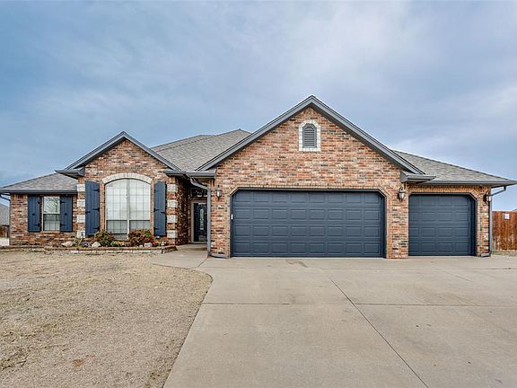 2nd image of 11420 Sturbridge Rd