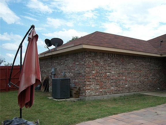 5th image of 1600 Westgate Dr