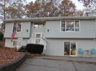 200 Bayshore Dr, Cadiz, KY 42211
