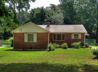 1352 Downs Dr SW, Atlanta, GA 30311