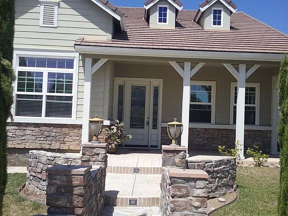 3rd image of 1835 Lourdes Ct