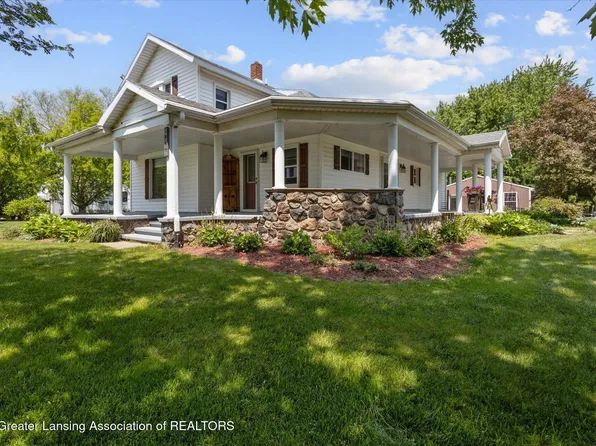 2821 Packard Hwy, Charlotte, MI 48813