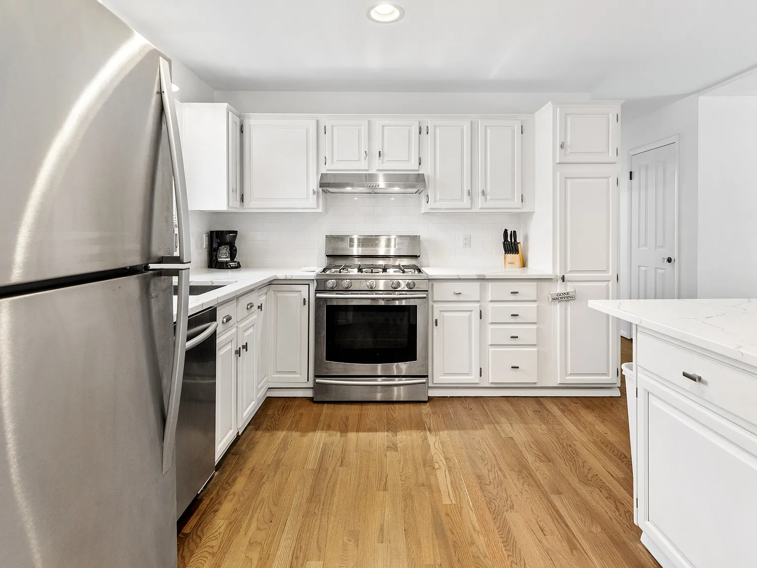Summer or year round rental near the Bay! — Photo 3