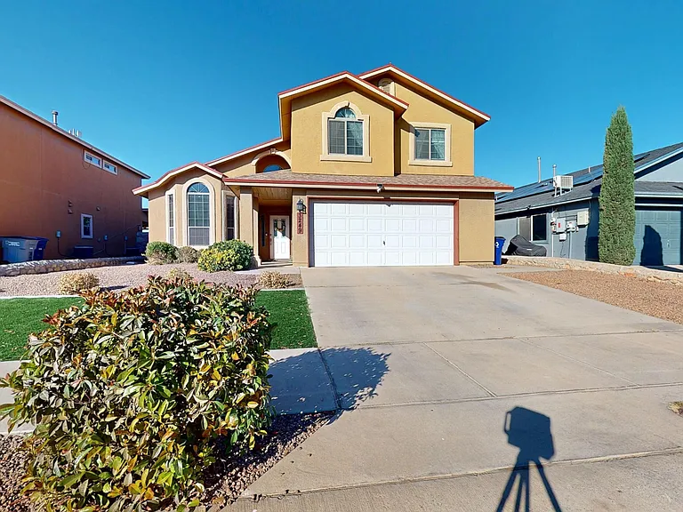 3249 Emerald Point Dr — Photo 42