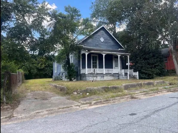 1903 10th Ct, Phenix City, AL 36867