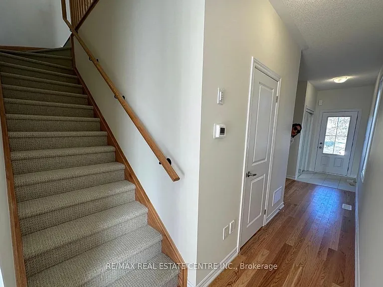 673 Ribstone Ct — Photo 4
