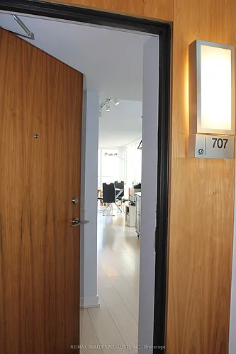 75 Queens Wharf Rd Photo 1