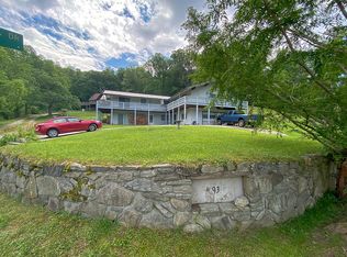 93 Swiss Valley Rd, Clyde, NC 28721
