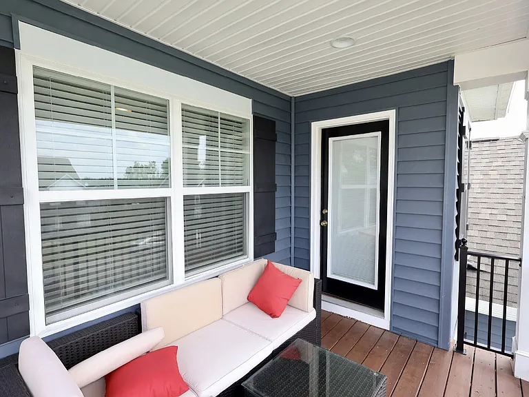 15507 Morocco Ln — Photo 28
