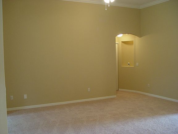 4th image of 12 Winchester Pl