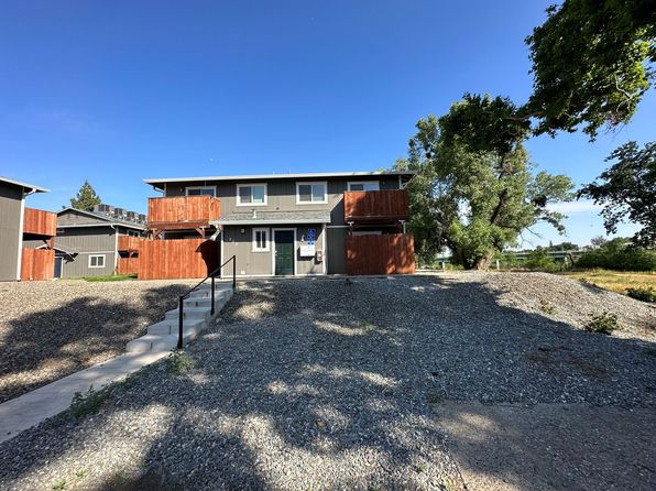 835 Lakeside Dr #3