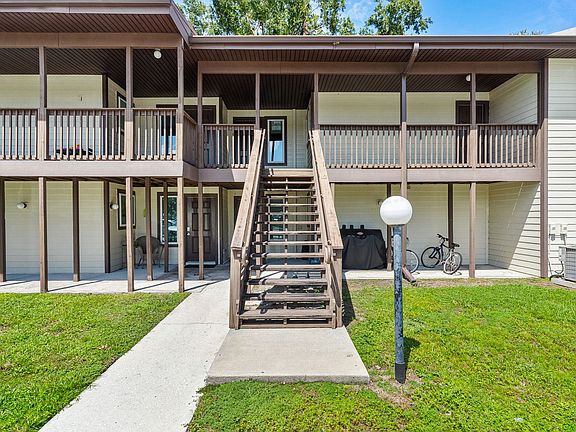 3rd image of 14202 Sandalwood Dr
