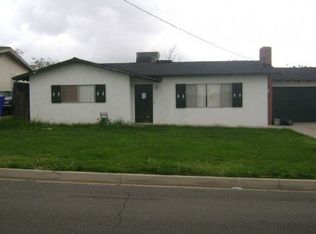 33525 Washington Dr, Yucaipa, CA 92399