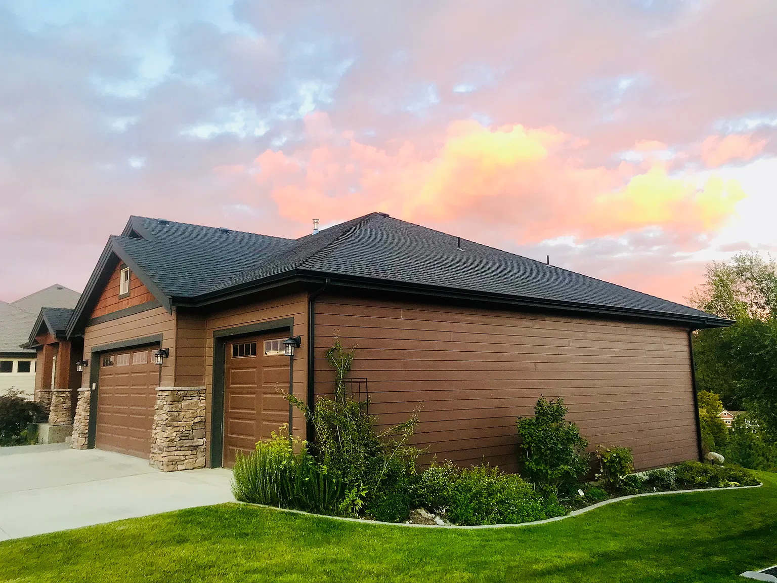 1116 N River Ridge Blvd — Photo 4