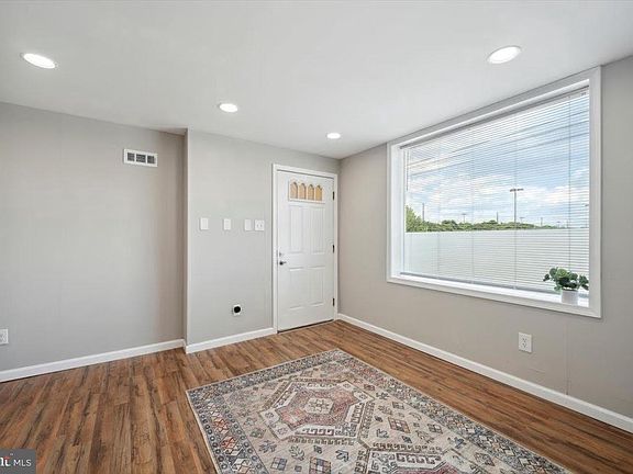 3rd image of 2242 E Allegheny Ave